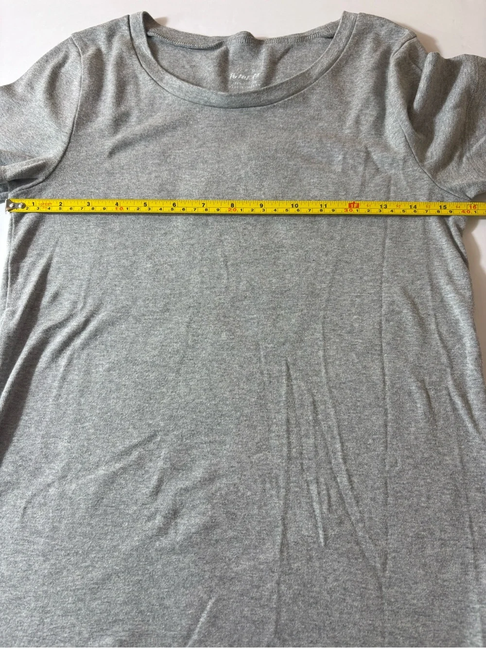 J. Crew Perfect Fit Short Sleeve Crew Neck Tee Babydoll Heather Gray Size Medium